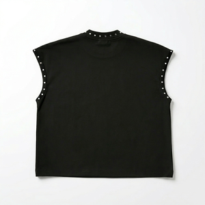 Camiseta sin mangas con estampado gráfico personalizado DTG y pedrería, 100% algodón jersey, tela suave, estilo vintage moderno, unisex. - Product Image 2
