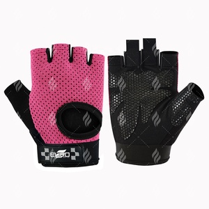 Guantes Deportivos Transpirables de Alta Calidad, Estilo Medio Dedo, para Entrenamiento Físico con Movimiento Flexible y Control de Agarre - Product Image 1