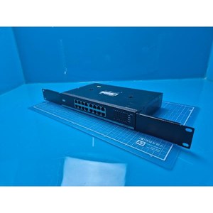 Switch Ethernet Linksys de 16 Puertos 10/100 EF4116, Usado, Piezas de Equipo Semiconductores Legacy - Product Image 6
