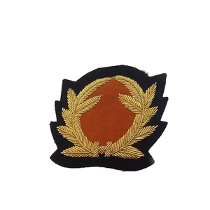 Últimos diseños exclusivos de insignias bordadas con alambre de oro, hechas a mano, ecológicas, sin níquel, de lujo, al por mayor. - Product Image 6