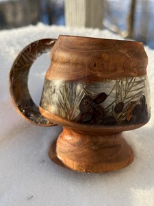 Tasse à expresso artisanale unique en son genre, tasse en bois gravée à la main, tasse personnalisée en forme de baril, tasse à café ou à thé vintage - Product Image 2