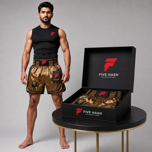 Shorts de Muay Thai haut de gamme, conçus avec un tissu résistant offrant un confort respirant et des mouvements libres pour chaque entraînement. - Product Image 6
