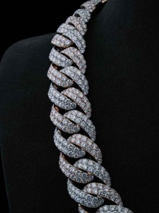 Collar de Eslabones Cubanos con Diamantes Cultivados en Laboratorio de Excelente Calidad en Plata de Ley 925 para Regalos de Lujo y Uso Diario, Proveedor al por Mayor - Product Image 2