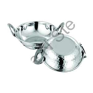 จาน Karahi Balti แบบทุบผนังสองชั้นพร้อมที่จับลายนูนสีเงินบัลติสำหรับอุ่นอาหารสแตนเลสสตีล - Product Image 1