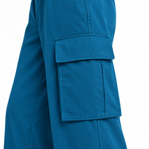 Conjunto de Dos Piezas para Mujer: Top Corto Tejido Azul Turquesa y Pantalones Cargo de Pierna Ancha con Cintura Elástica, Estilo Casual Urbano - Product Image 3