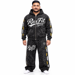 Ensemble de survêtement unisexe avec veste zippée à motifs en strass et pantalon ample, étiquette personnalisée, style streetwear, avec détails personnalisés sur toute la surface, vêtements d'automne - Product Image 2