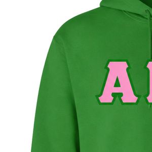 เสื้อฮู้ดดี้ปักลายผ้าทวิลสีเขียวฟอเรสต์แบบกำหนดเอง Alpha AKA พร้อมตัวอักษรสีชมพู ผ้าฟลีซแบบสวมหัว ยูนิเซ็กซ์ เสื้อผ้าชมรมกรีก รับผลิตแบบ OEM ODM - Product Image 4