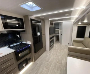 Caravanes de luxe de type RV, occasion, 2023 2024 2025 2026, East To West ALTA 2800KBH - Product Image 2