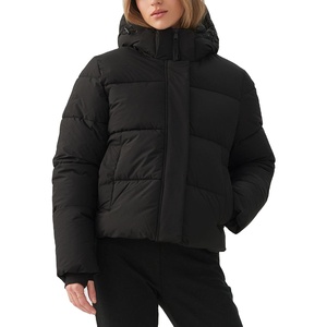 Chaqueta Acolchada Negra para Mujer con Capucha Desmontable, Manga Larga, Abrigo de Invierno, Relleno Grueso de Poliéster, Cierre de Cremallera, Corte Corto - Product Image 1