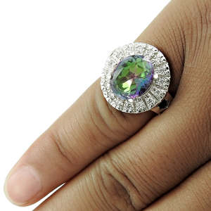 Anillo de Plata de Ley 925 con Topacio Místico Natural de Corte Ovalado y Circonita Blanca, Joyería Bohemia Perfecta para Bodas y Fiestas - Product Image 2