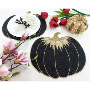 Set de table rond multi-pommes de terre perlées fait main en perles de verre, décoration de table pour Thanksgiving, récolte et automne, design multicolore - Product Image 3