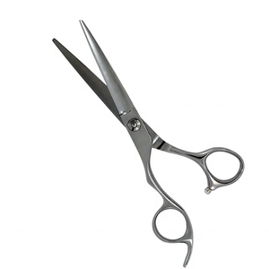 Ciseaux plats professionnels en acier inoxydable à haute teneur en carbone de 6 pouces de qualité A+ pour barbiers, coiffeurs, ciseaux de coupe de cheveux - Product Image 3