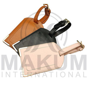 Etiqueta de equipaje de cuero genuino con diseño y logotipo personalizados - Product Image 4
