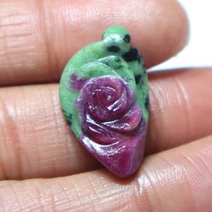 พลอยรูบี้โซไซต์แกะสลักทรงคาโบชอง พลอยรูบี้แกะสลักทำมือ ผิวเรียบ ขายส่งจากผู้ผลิตสำหรับทำเครื่องประดับ - Product Image 2