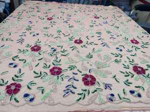 Tela de encaje floral con cuentas a mano de alta calidad al por mayor para vestidos de novia y de noche, proveedor de tela de encaje de primera calidad. - Product Image 3