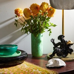 Jarrón de Resina VERDE Impermeable Hecho a Mano Moderno para Decoración de Mesa y Arreglos Florales, Tamaño Personalizado Disponible - Product Image 2