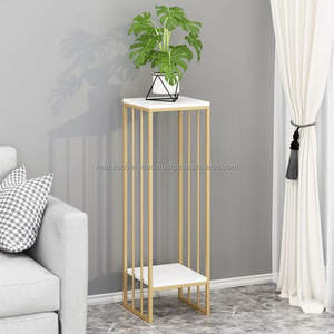 Support de plante en métal pour l'intérieur, support supérieur en MDF blanc pour plantes d'intérieur 26 pouces à deux niveaux moderne coin fleur balcon or blanc - Product Image 1