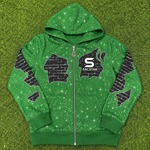 Sudadera con capucha verde con cremallera y pedrería personalizada para hombre – Sudadera premium estilo streetwear con estampado gráfico y logotipo personalizado - Product Image 3