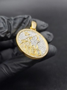 Colgante con Diseño de Águila, Chapado en Oro de 18K, con Cristales de Estrás y Microincrustaciones, Amuleto Hip Hop para Hombre, Regalo - Product Image 6