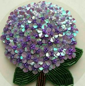 เข็มกลัดปักลายทำมือสุดหรู ประดับด้วยลูกปัดระยิบระยับ MD HANDICRAFTS ของขวัญแต่งงานสำหรับทุกเพศ - Product Image 6