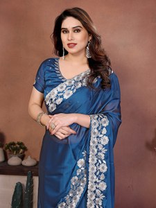 Sari de Seda Azul Elegante de NiMa Creations con Bordado Floral Plateado, de Secado Rápido, para Bodas, Corte Regular, Largo hasta el Suelo, Estilo Indio - Product Image 2