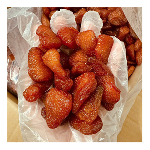 สตรอว์เบอร์รีอบแห้งเนื้อนุ่มธรรมชาติ เคี้ยวเพลิน เหมาะสำหรับใช้เป็นส่วนผสมของขนมหวาน ท็อปปิ้ง และสำหรับการส่งออกต่างประเทศ - Product Image 1