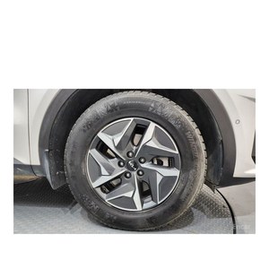 Kia Sorento HEV 2022, 1.6, 4WD, 114,907 km, Caja de Cambios Automática, Estándar de Emisiones Euro V, Asientos de Cuero, Volante a la Izquierda - Product Image 5