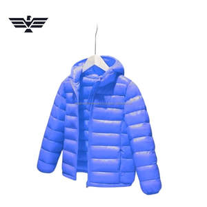 Chaqueta Acolchada con Capucha para Mujer, Tejido Transpirable y Grueso con Memoria |   Abrigo Acolchado de Invierno, Color Personalizado, Estilo Burbuja - Product Image 5