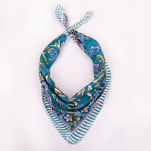 Pañuelo Bandana de Algodón Hecho a Mano con Estampado Multicolor, Estilo Lujoso, Ecológico, Transpirable, Elástico, Estilo Bohemio, para el Cuello, para las Cuatro Estaciones - Product Image 1