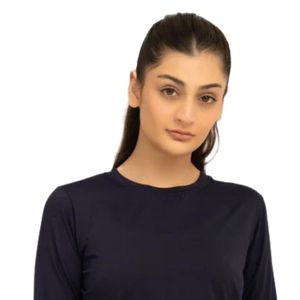 Camiseta Corta Negra de Manga Larga para Mujer, Cuello Redondo, Corte Ajustado, Informal, Elástica, Largo a la Cintura, Prenda Básica para Uso Diario - Product Image 2