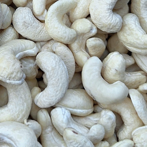 Hot Sales High Quality Raw Cashew <b>Nuts</b> WW180, WW240, WW320, LP, WS Cashew <b>Nuts</b> Cashew <b>Nut</b> Kernels OEM, ODM - Product Image 1
