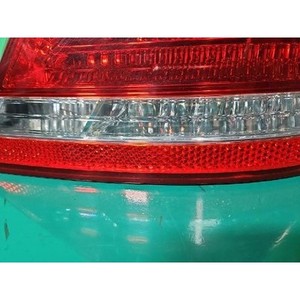Luz Trasera Derecha Usada Equus 924023N000 - Product Image 3