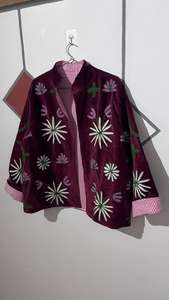 Bolero hecho a mano, chaqueta de terciopelo con bordado floral, abrigo estilo boho suzani, diseño de pájaro estilo boho suzani, chaqueta de terciopelo suzani. - Product Image 4