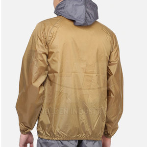 Chaqueta Impermeable Premium para Exteriores, Chaqueta de Lluvia Cómoda y Duradera, Chaqueta de Lluvia con Estilo para Uso Activo - Product Image 3