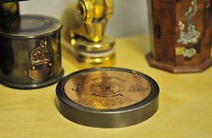 Vintage Nautical Compass with Perpetual <b>Calendar</b> Antique Brass Desk Decor - Product Image 6