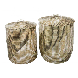 Prix direct d'usine paniers de rangement en jonc de mer Offre Spéciale tissés à la main OEM variété de conceptions panier de jardinière en jonc de mer du Vietnam - Product Image 5