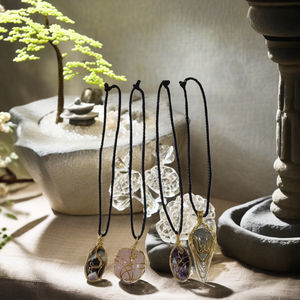 Colgante de gota de agua tejido de plata de estilo moderno, piedra preciosa de cuarzo de cristal Natural tallada, venta al por mayor, colgante de vida de árbol de amatista, joyería - Product Image 1