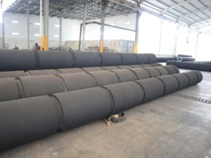 Pare-battage en caoutchouc personnalisé pour remorqueurs, pare-battage marin en caoutchouc pour quai, pour bateaux de travail - Product Image 1