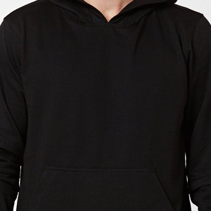 Conjunto Deportivo con Capucha para Hombre, Color Negro, con Estampado 'Never Back Down', Estilo Urbano, Corte Regular, Sudadera y Pantalones de Poliéster - Product Image 6