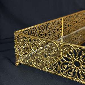 Plateau de service artisanal doré avec miroir en verre, plateau à chocolat, plateau de service Ramadan, panier-cadeau, plateau de dîner, décoration d'intérieur - Product Image 3