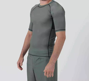 Rashguard d'entraînement MMA pour hommes, respirant, manches courtes, haute qualité, logo personnalisé - Product Image 3