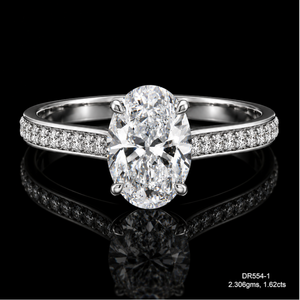 Anillo de Compromiso de Lujo para Mujer con Diamante Blanco Cultivado en Laboratorio Chapado en Oro, Certificado IGI, Clásico con Pavé - Product Image 1