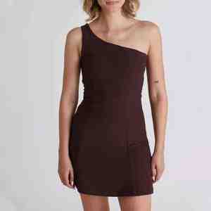 Ensemble de sport 2 pièces pour femme, 22 couleurs populaires, taille élastique et logo frontal, collection 2026 - Product Image 1