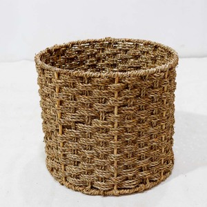 Panier de rangement rond en jonc de mer naturel tressé pour la décoration intérieure, écologique - Product Image 1