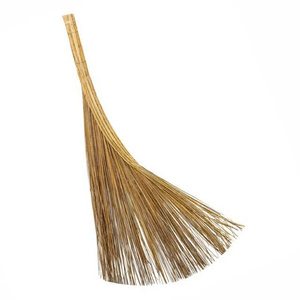 Balai traditionnel en fibres de noix de coco dures avec long manche en bois, balai écologique pour balayage humide en extérieur, qualité supérieure, Vietnam - Product Image 1