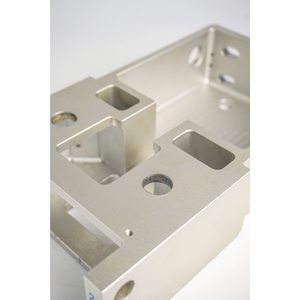 Coques métalliques AMT VINA usinées selon les exigences OEM ODM, pièces découpées avec précision pour équipements mécaniques, adaptées à l'industrie - Product Image 3