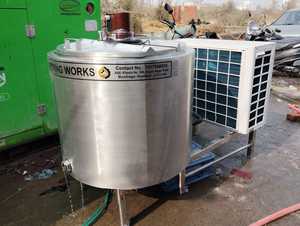 Tanque de Enfriamiento de Leche Industrial de 400L y Refrigerador con Mezclador, 110V-480V, 1 Año de Garantía, para Procesamiento Lácteo - Product Image 3