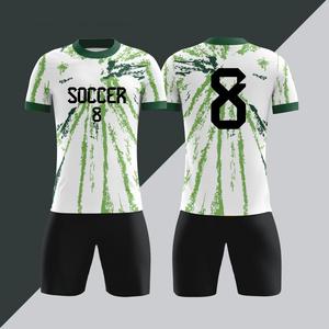 ชุดเสื้อฟุตบอลชาย แขนสั้น โพลีเอสเตอร์ 100% พิมพ์ลายแบบรีดร้อน ระบายเหงื่อ แห้งเร็ว สไตล์เรโทร สีน้ำเงิน-ดำ - Product Image 3