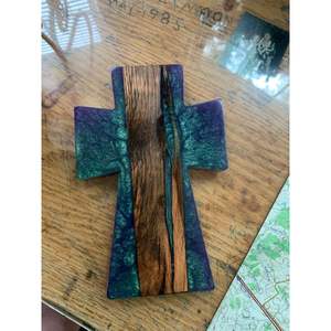 Panneau mural en bois rustique avec croix en résine pour la prière religieuse et la décoration - Product Image 1