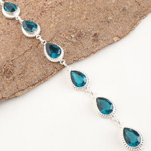 Pulseras de Plata de Ley 925 al por Mayor, Pulseras de Moda con Apatita Azul Curativa, Corte Facetado en Forma de Pera con Engaste de Bisel - Product Image 1